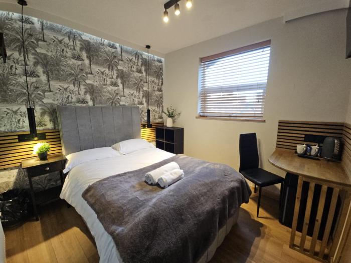 Double Room 8 Self Check-In Accommodation