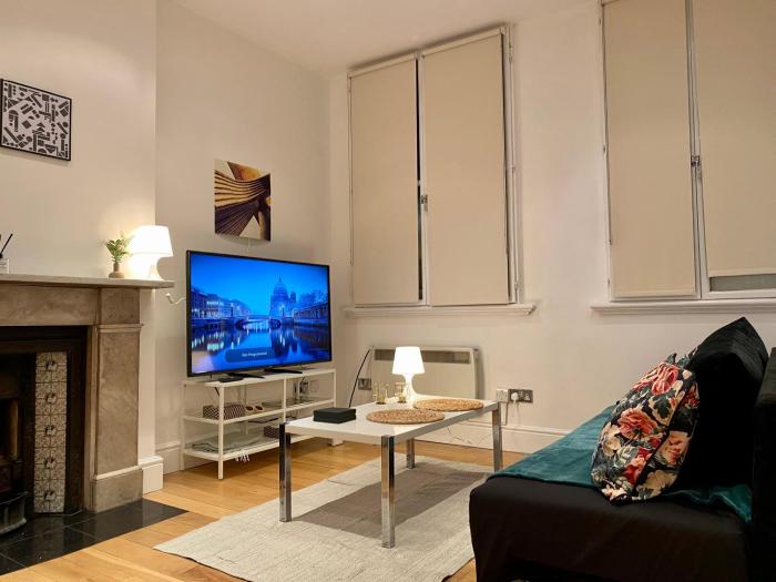 Cosy flat - Central London - Bank payment to the host ONLY