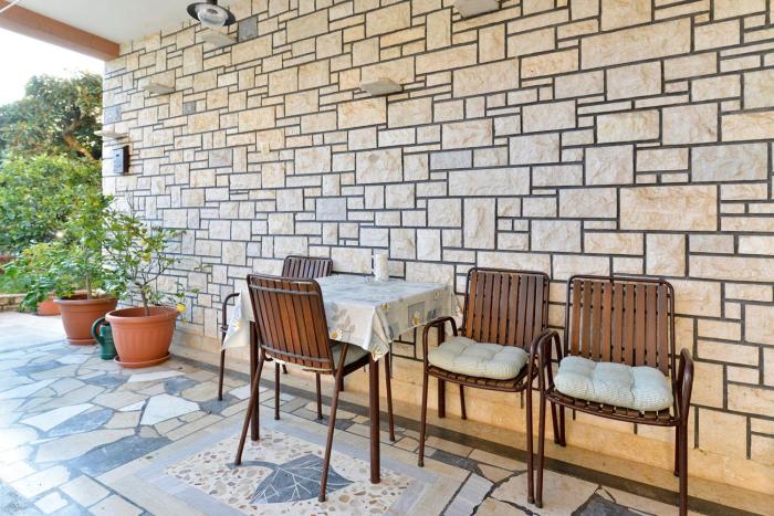 Haustierfreundliches Apartment nur 250 Meter zum Strand mit Waschmaschine, Grill, WiFi