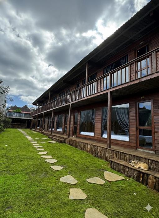 Phố Mây Măng Đen