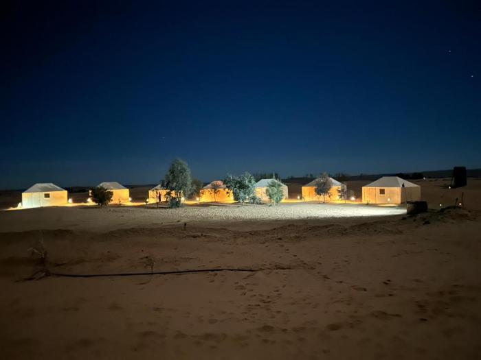 Désert camp berbère Sahara