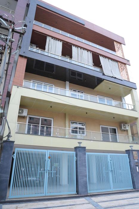 Gurgaon South City 1 4BHK Aparmtnet