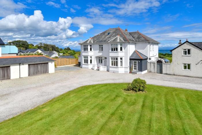 5 Bed in Pwllheli oc-1coedy