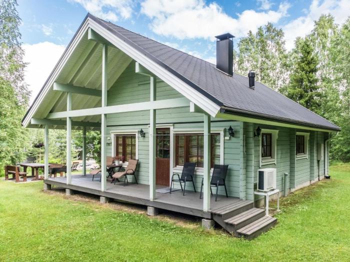 Holiday Home Kuukatti by Interhome