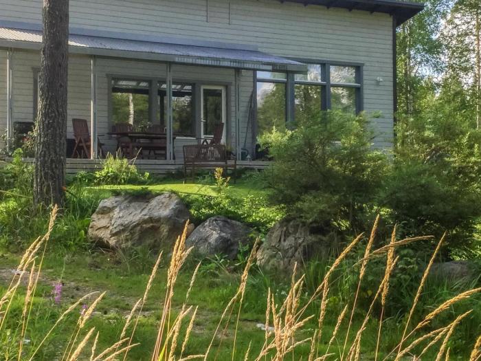 Holiday Home Annelinniemi by Interhome
