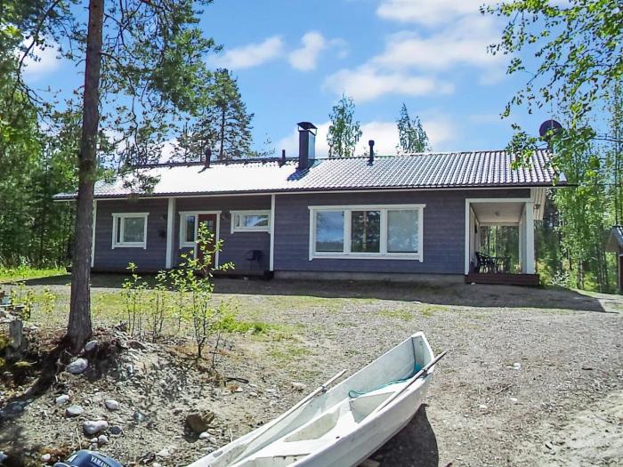Holiday Home Hot pool cottage laurinranta by Interhome