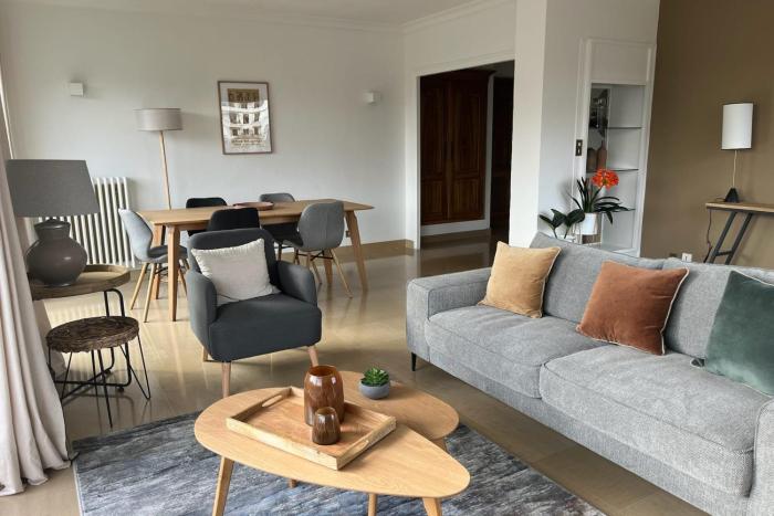 TOURNETTE-Comfortable and quiet luxury apartment