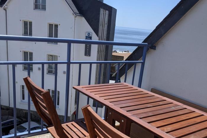 Sea View with beach at 20m Saint-Marc-sur-Mer