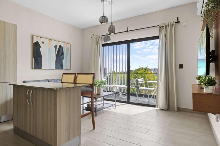 NOK Modern 1BR Apartment with Terrace in Vistacana