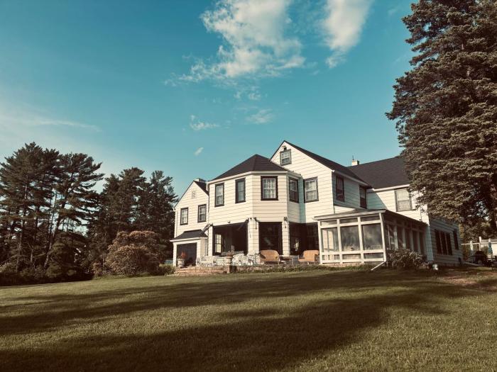 Island Estate