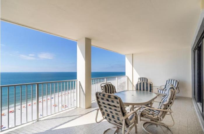 Windward Pointe Unit 1502