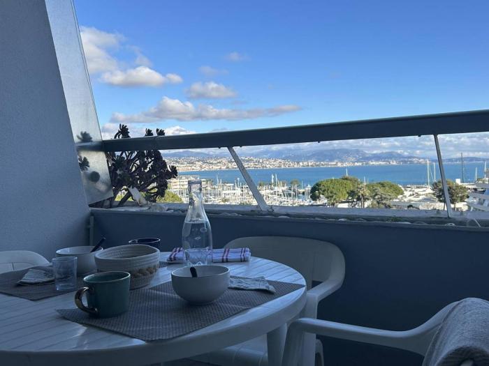 Studio à Villeneuve-Loubet Plage avec Parking Privé, 24 Couchages - FR-1-252A-6