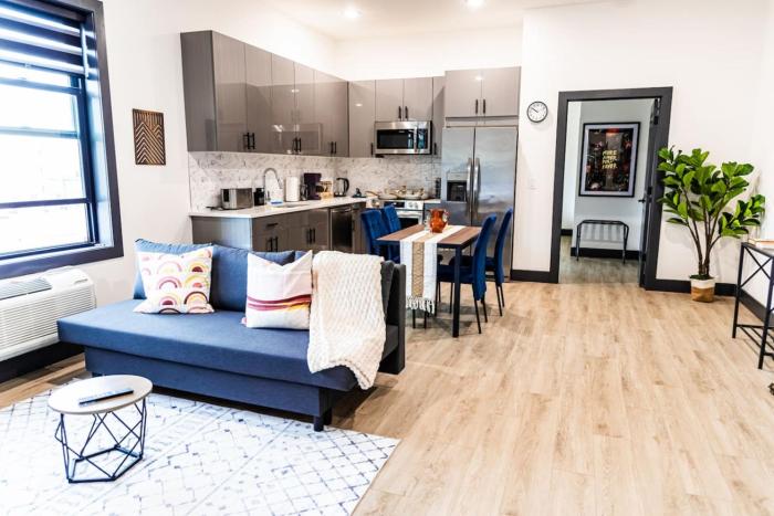 Two Bedrooms with Free Parking Near NYC