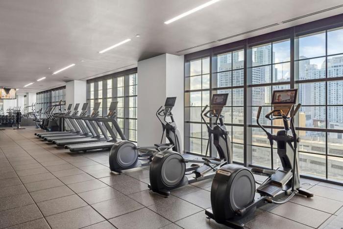 4906 Cityline Penthouse Studio with Balcony a Pool and Gym in Miami Downtown