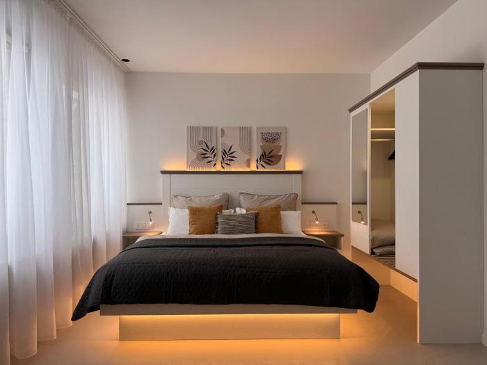 Salt & Smoky Boutique Rooms