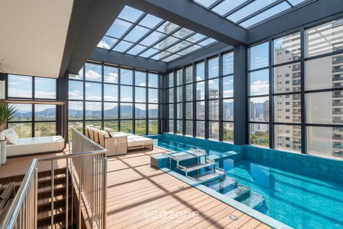 Sua estadia exclusiva a poucos passos do Mar em Meia Praia - FFS II