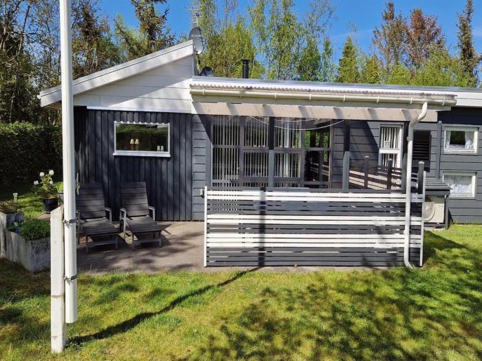 Holiday Home Guthrik - 900m from the sea by Interhome