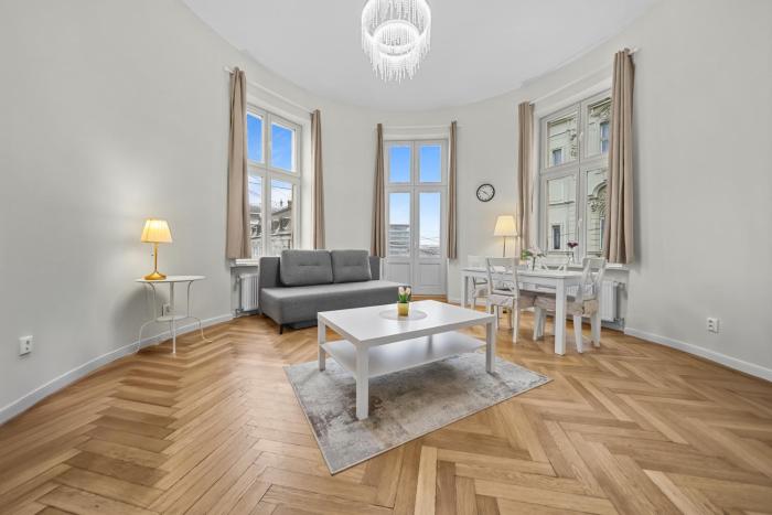 Prezidentský apartmán s výhľadom na palác