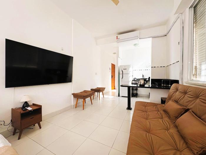 Studio Amplo e Iluminado no Posto 6