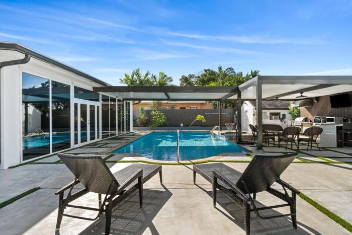 Welcome to Your Luxurious Retreat With Private Pool & Spa