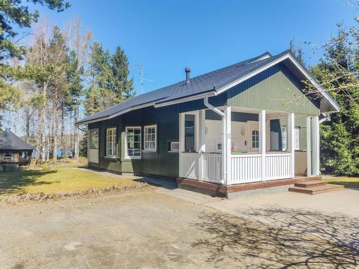 Holiday Home Villa heikinniemi by Interhome