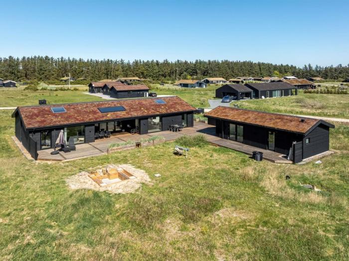 Holiday Home Petri - 1km from the sea by Interhome