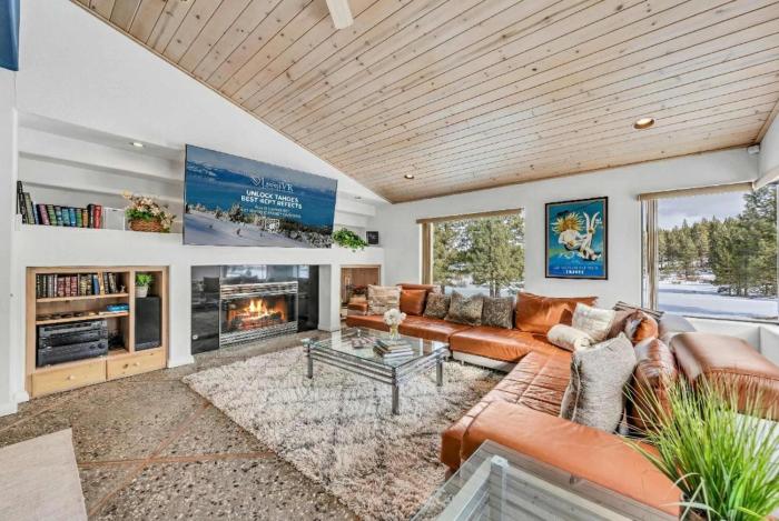 Northstar Fairway Hot Tub Retreat