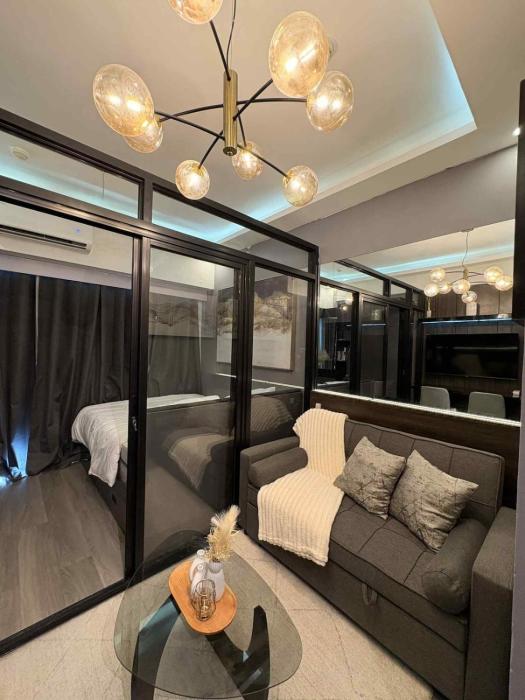 Cozy Escape with Golden Hour View Condo