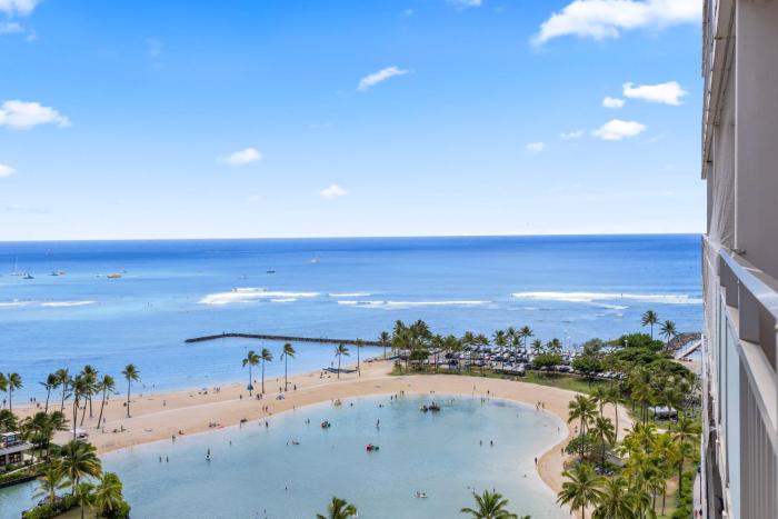 #Marbella Lane - Scenic Ocean & LagoonView Studio