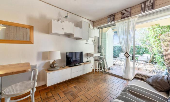 Les Goélettes Studio bord de mer