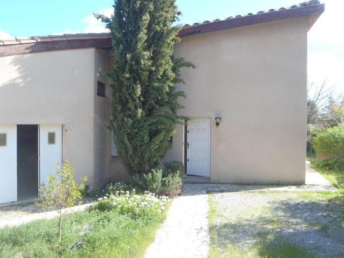 5019 - CAP DAGDE Villa individuelle avec piscine privée et climatisation au calme de la Pinède