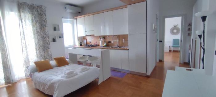 EUR Mostacciano Bilocale vicino IFO