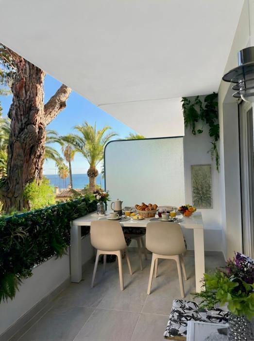 Long Beach Apartment Cannes