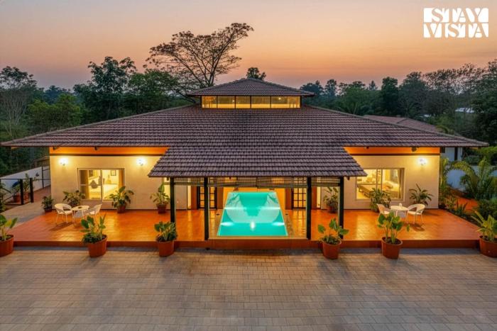 The Estate VillaLuxury Meets Serenity