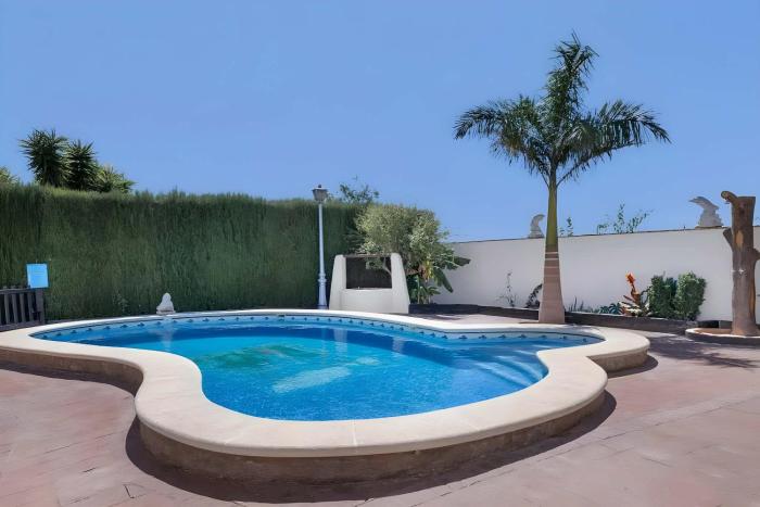 Casa con piscina compartida en Conil de la Frontera