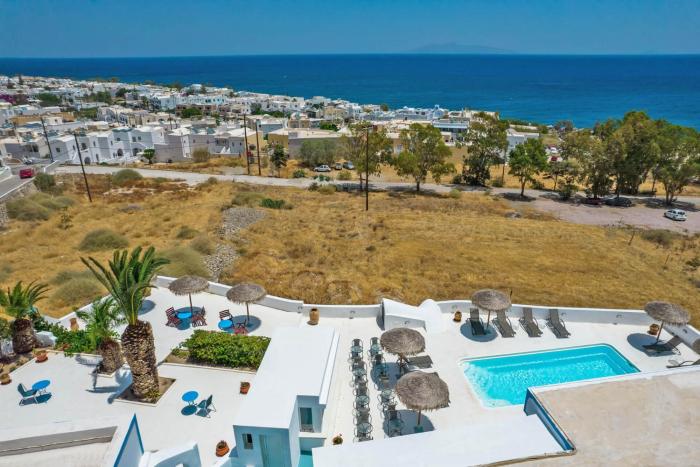 Ancient Thera Apartments