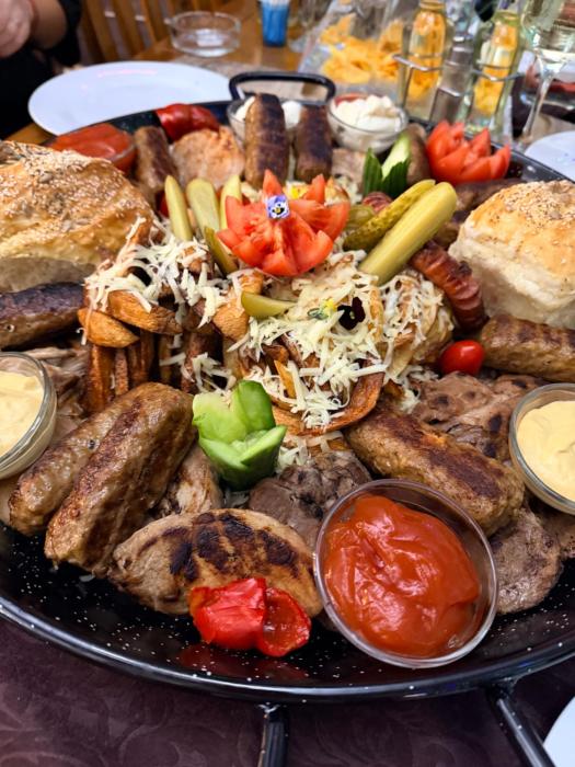 Pensiunea Casa Verde&Restaurant by Genco