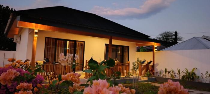 Jungle Family Homestay and resto