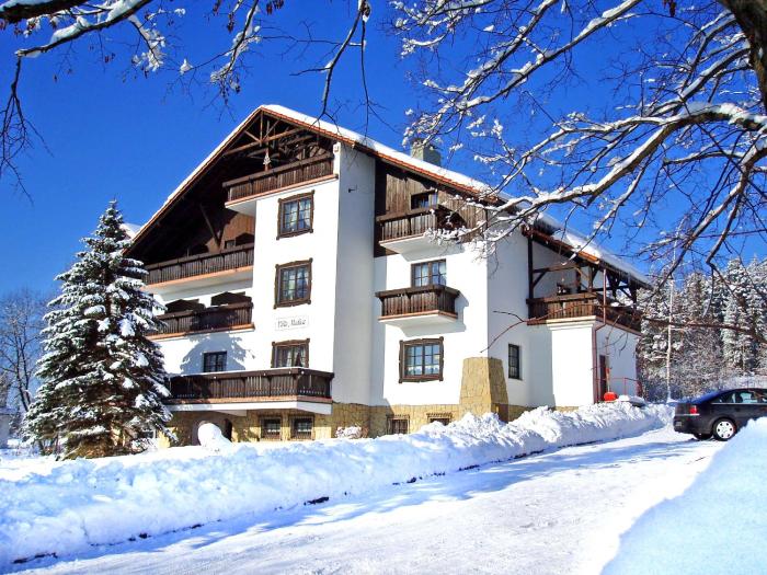 VILLA MEDICA - Ośrodek wypoczynkowy z basenem oraz pełnym wyżywieniem