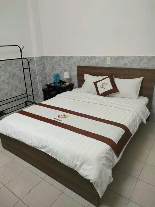 Khách sạn Quỳnh An