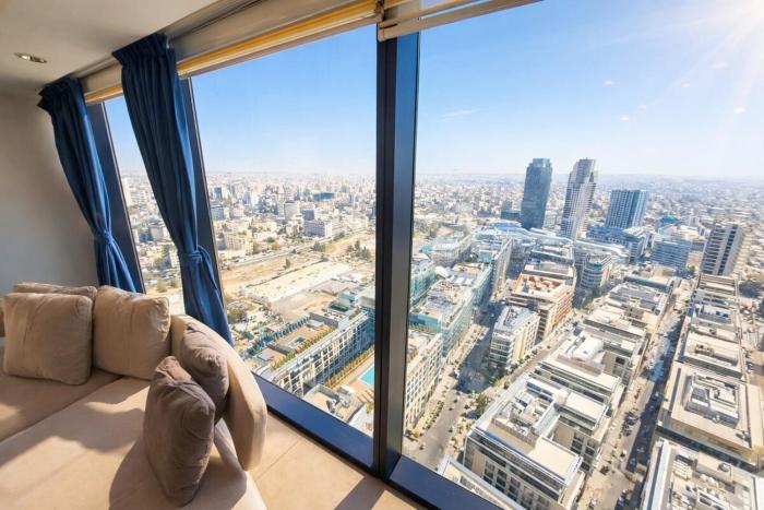 Skyline Residence Apartment Stunning City Views