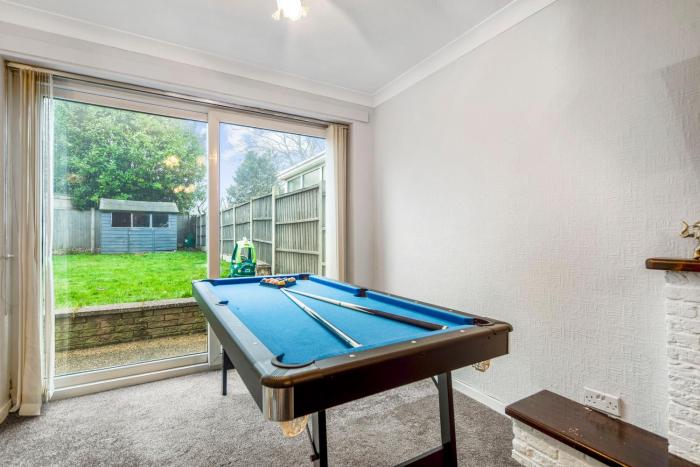 Spacious 4-Bed House, & Prime Location Solihull