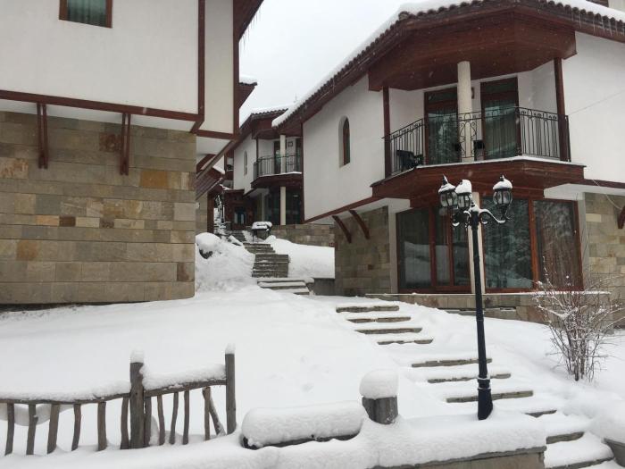 Raikovski Livadi Mountain Villas Pamporovo