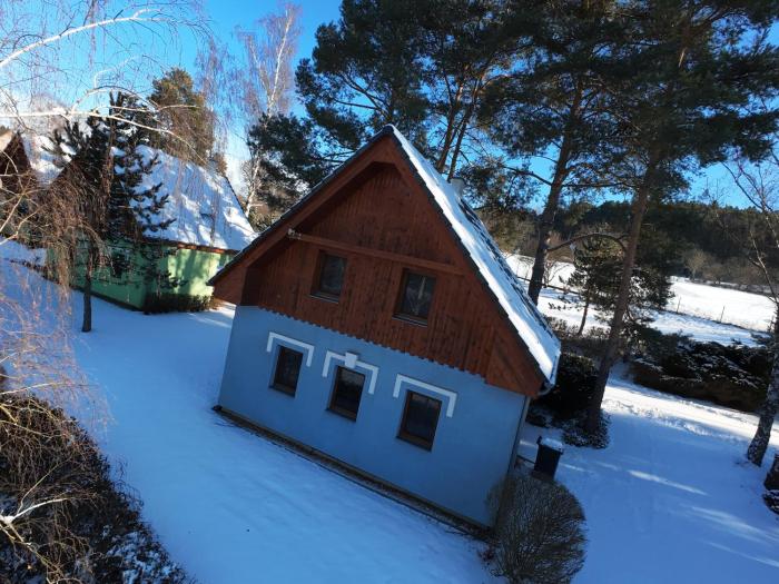 Resort Koloděje-modrý dům