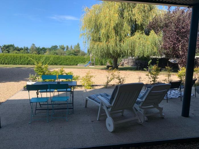 Rez de jardin - proche plages sauvages