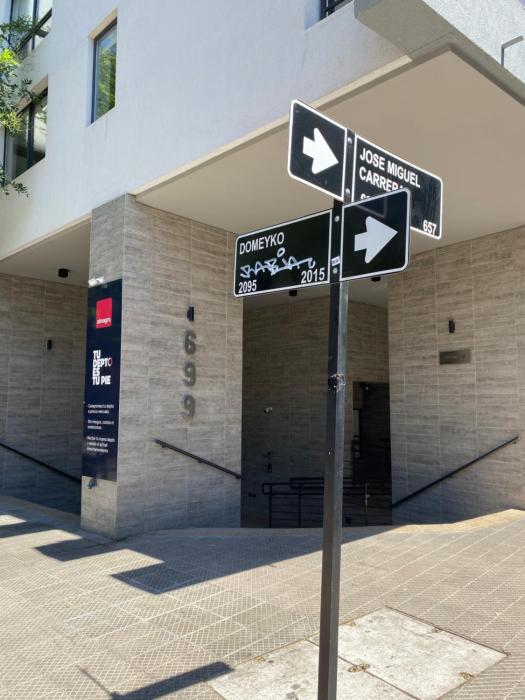 Hub cercano a Movistar Arena y Metro Toesca Santiago