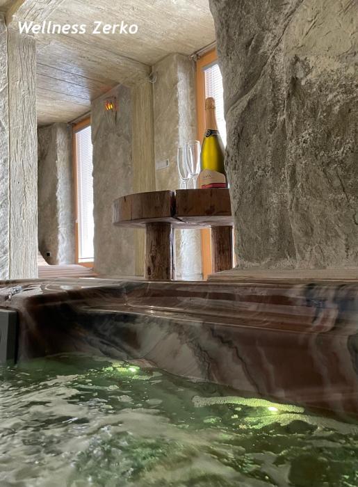 Zerko Holiday Home - Vineyard Chalet With Sauna and Jacuzzi FREE