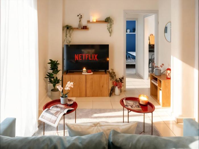 Chic Central Apartment