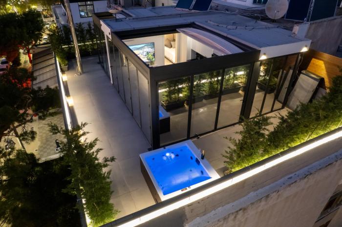 Penthouse in the Heart of Glyfada