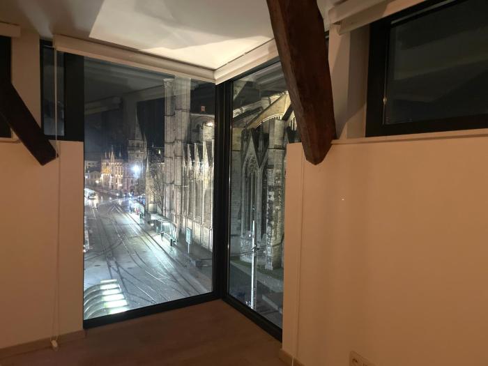Duplex Apartment in the Heart of Ghent with Fantastic Views